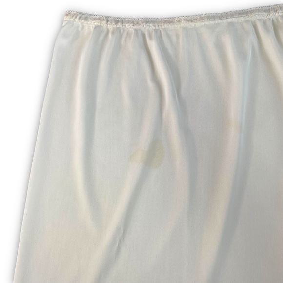 Sears Vintage Half Slip with Lace Hem Size Large - Picture 6 of 9
